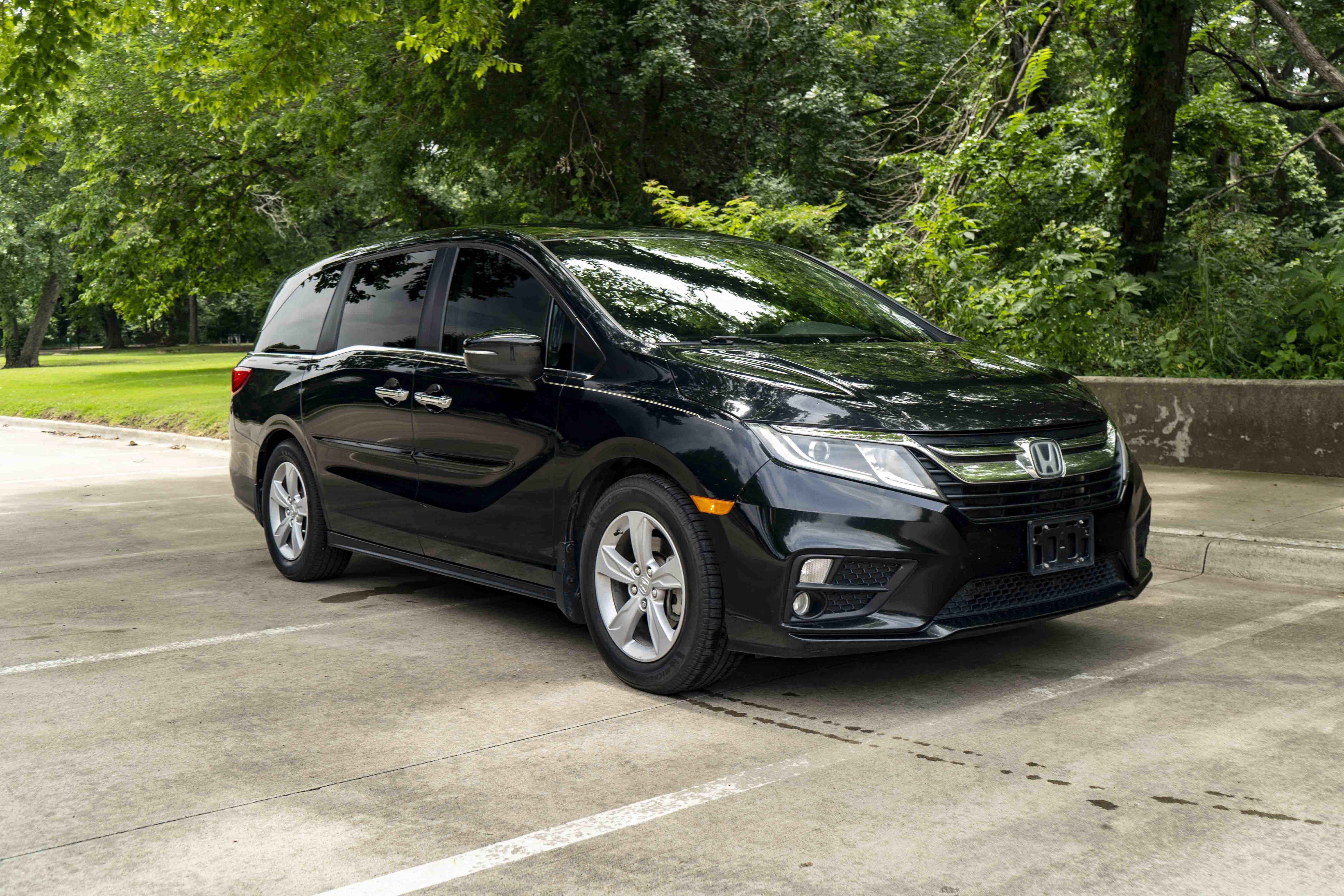Used 2020 Honda Odyssey EX image 2