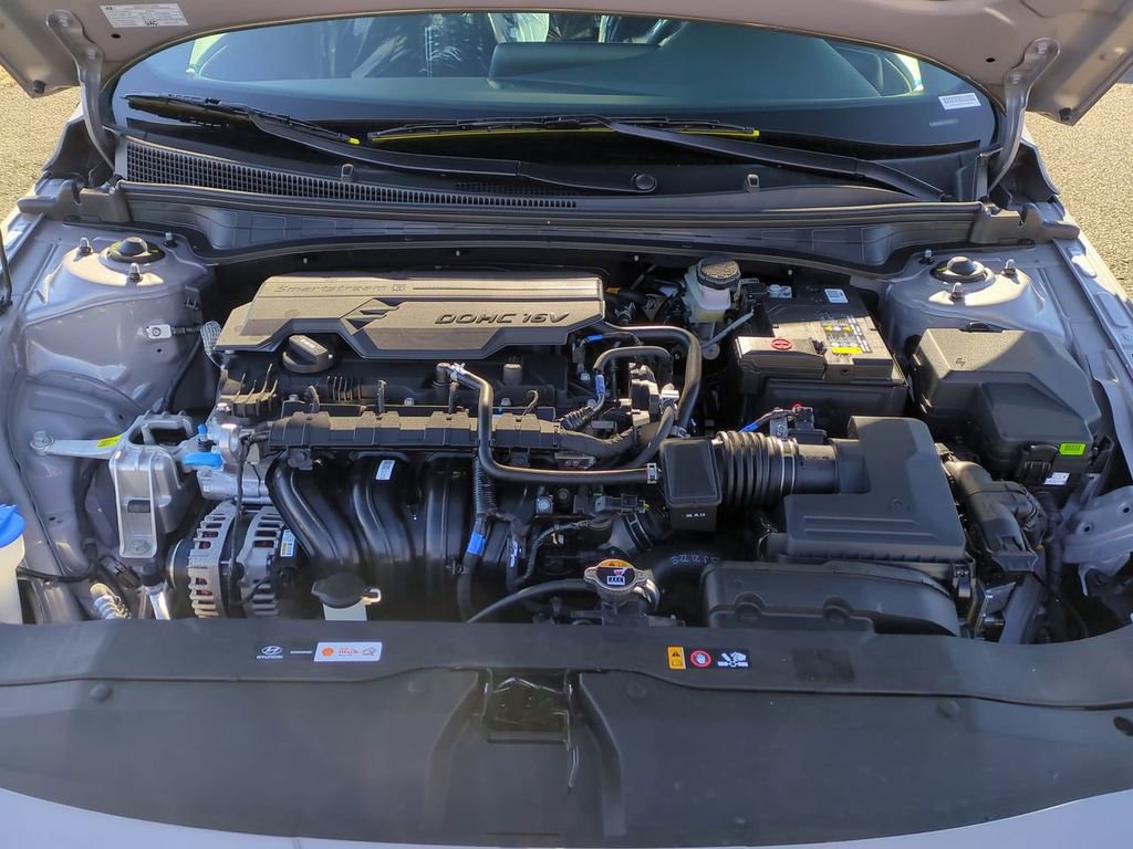 Certified 2026 Hyundai Elantra SEL Sport Premium FWD image 28
