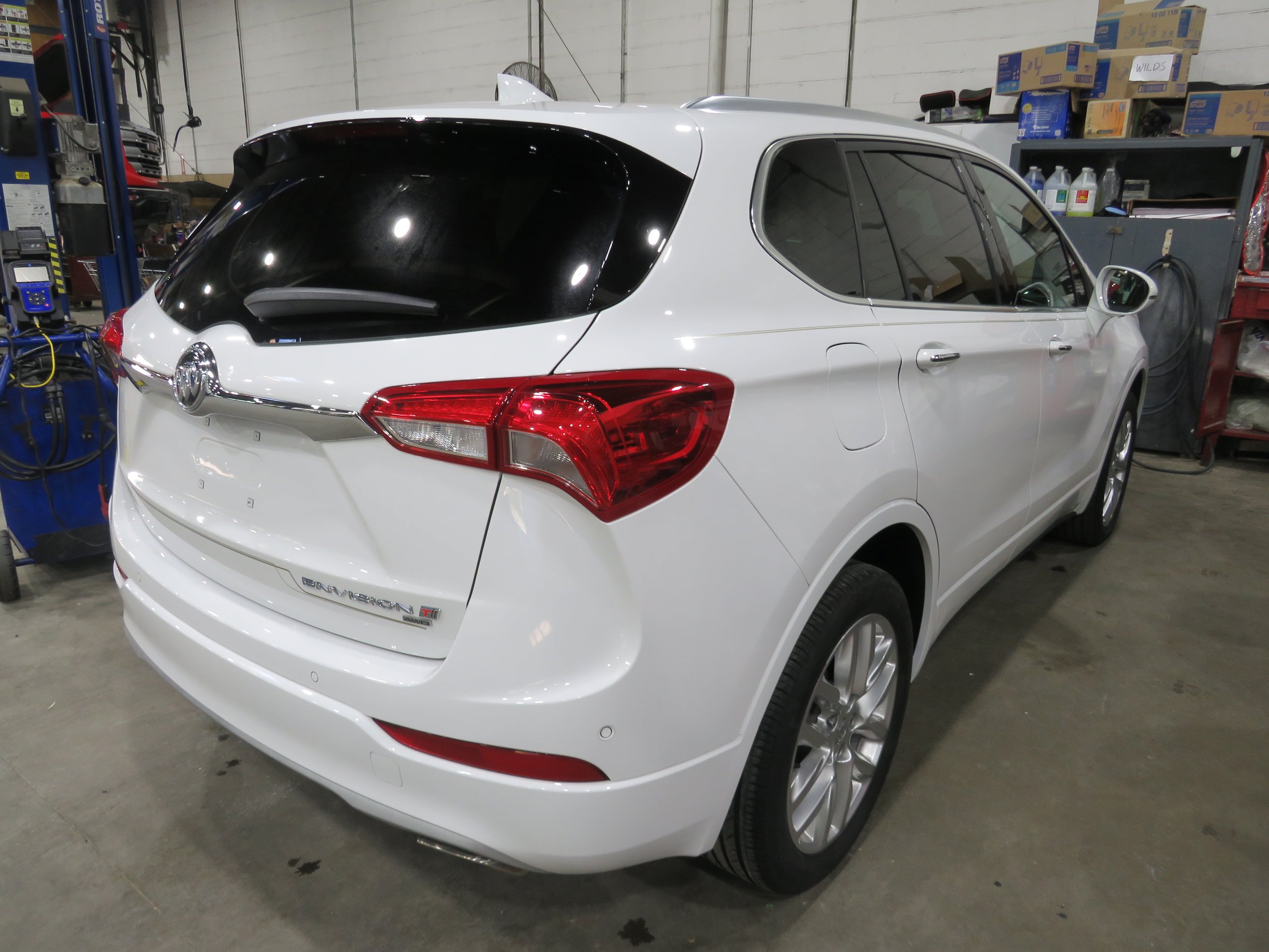Used 2020 Buick Envision Premium w/ Driver Confidence Package AWD/4WD image 6