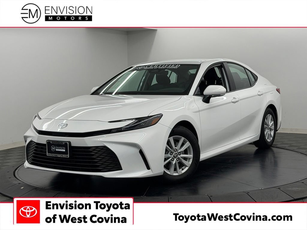 Used 2026 Toyota Camry LE w/ Convenience Package FWD image 1