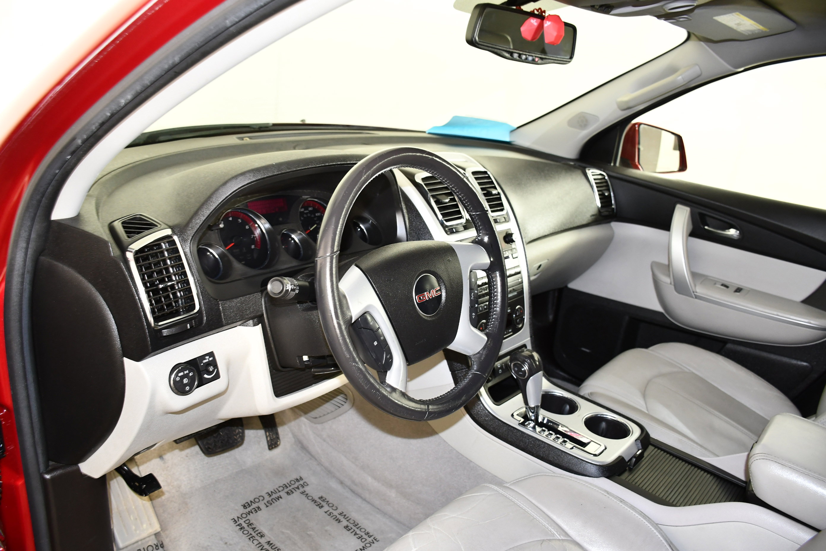 Used 2012 GMC Acadia SLT AWD/4WD image 33