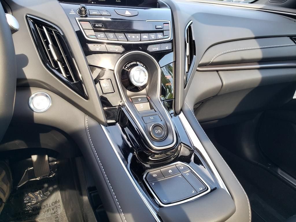 New 2026 Acura RDX SH-AWD image 13