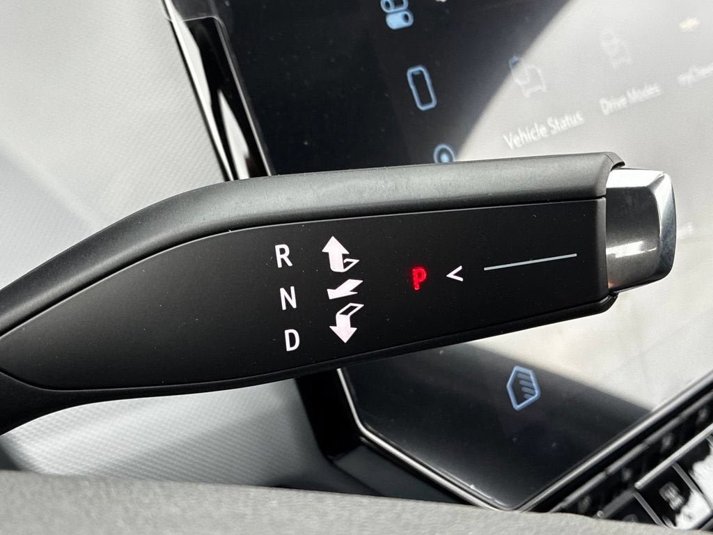 New 2027 Chevrolet Bolt LT w/ Comfort Package FWD image 14