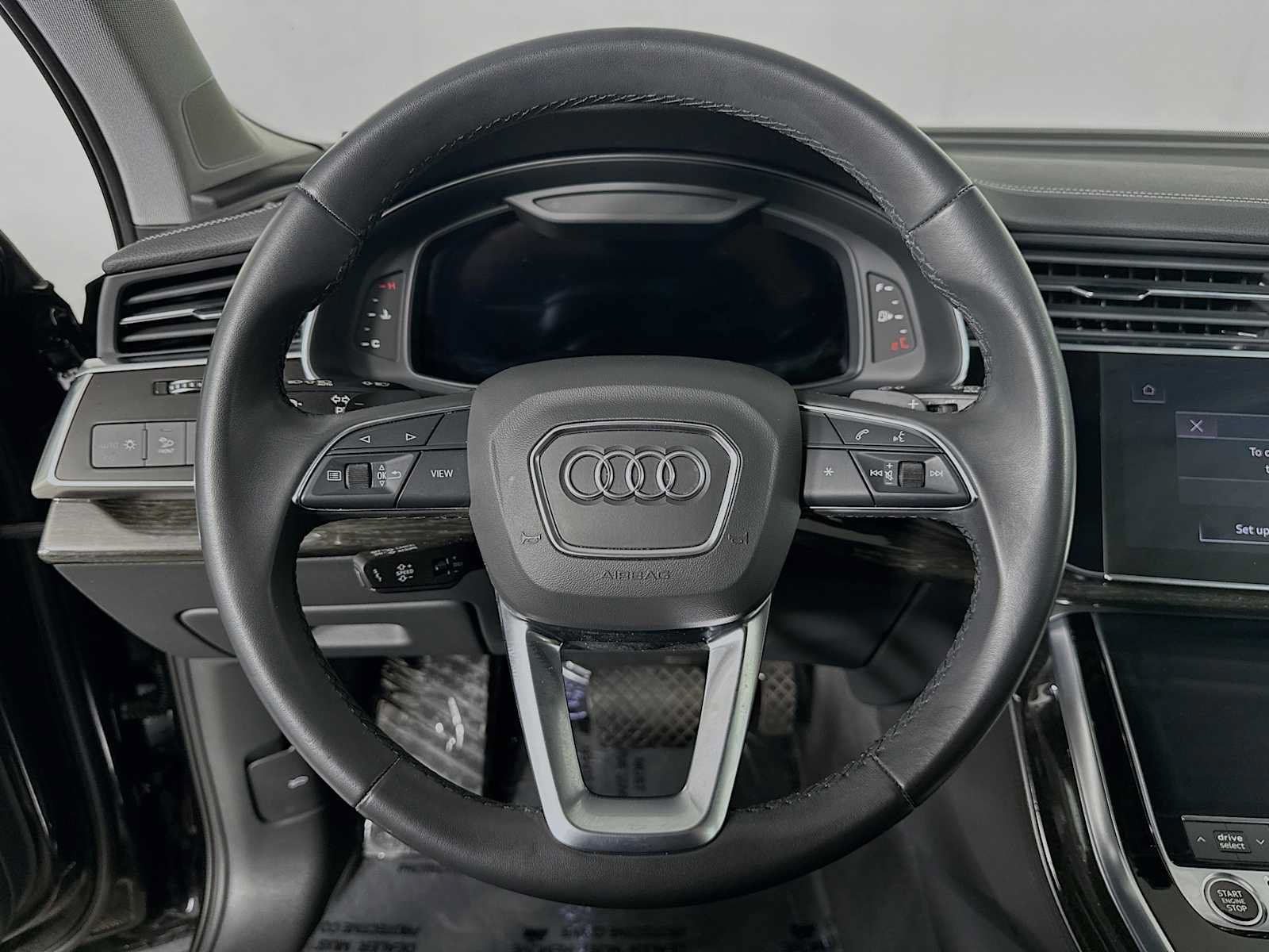 Certified 2023 Audi Q7 3.0T Premium Plus w/ Premium Plus Package AWD/4WD image 11