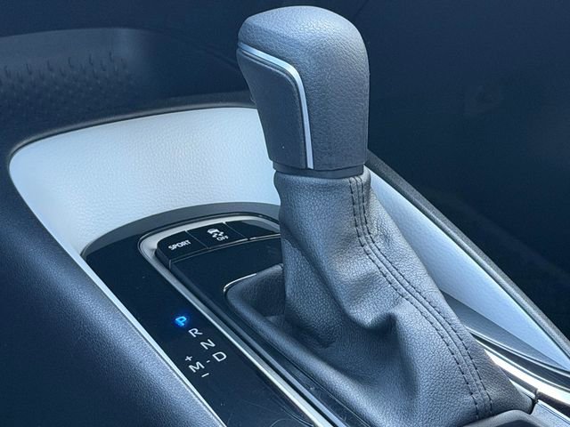 Certified 2022 Toyota Corolla SE w/ Carpet Mat Package (TMS) FWD image 24