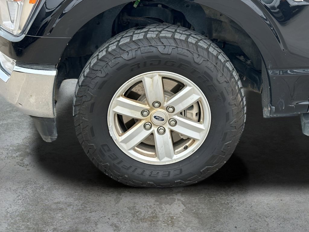 Used 2023 Ford F150 XLT w/ XTR Package image 9