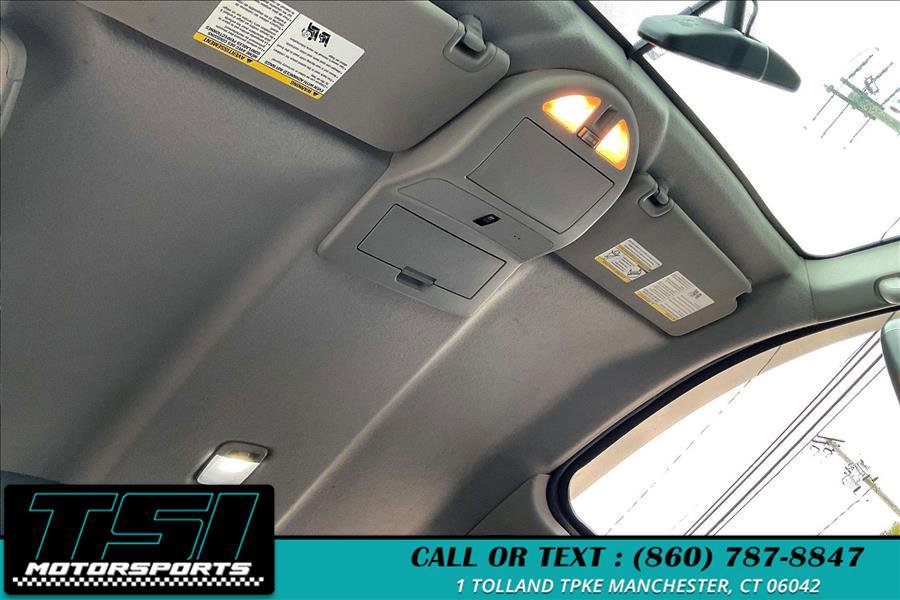 Used 2014 Nissan Titan SV w/ SV Value Truck Package AWD/4WD image 22