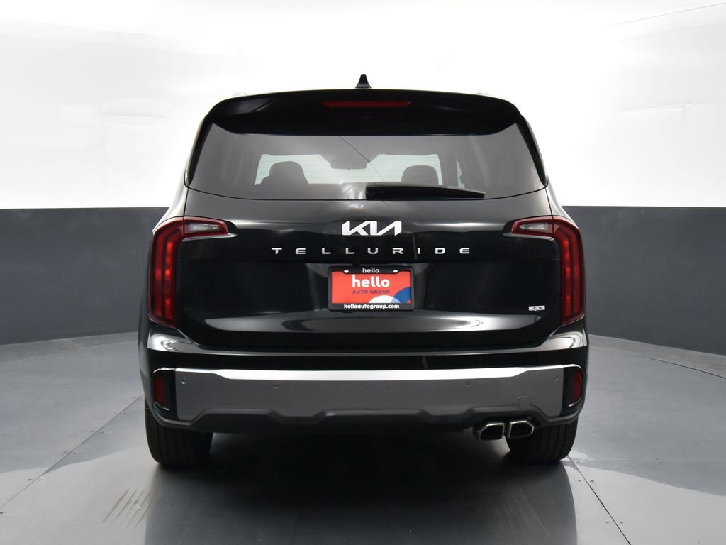 Certified 2025 Kia Telluride S image 33