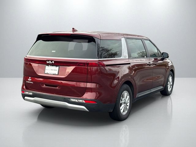 Used 2024 Kia Carnival LX image 7