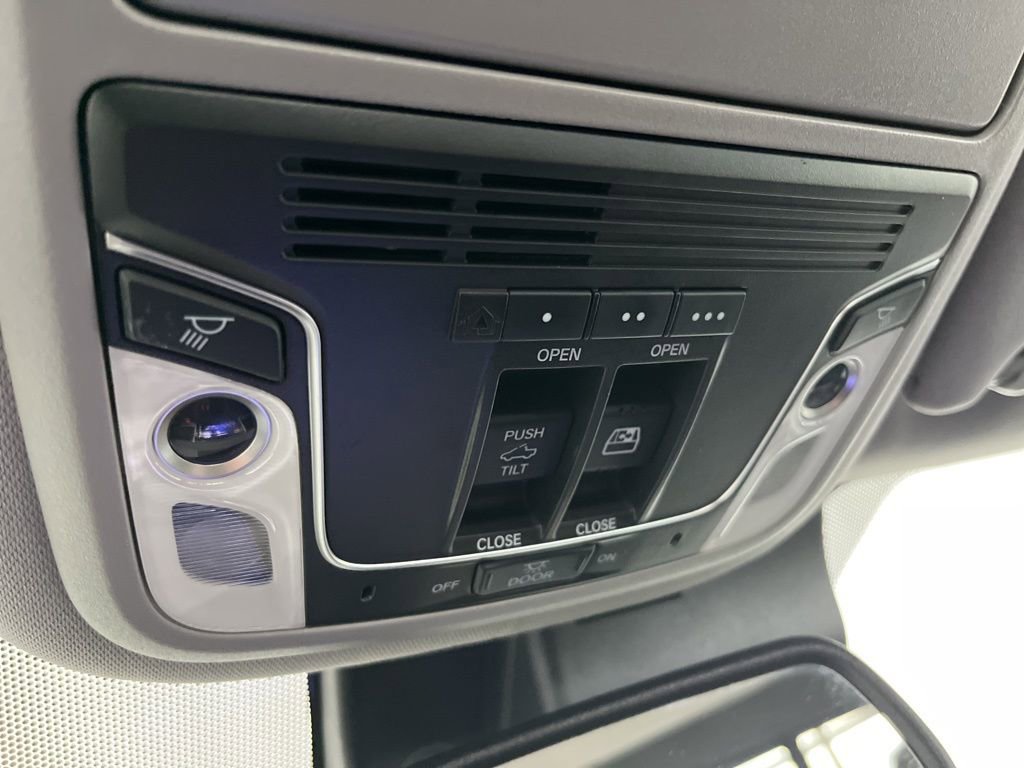 Used 2020 Honda Ridgeline RTL-E image 20