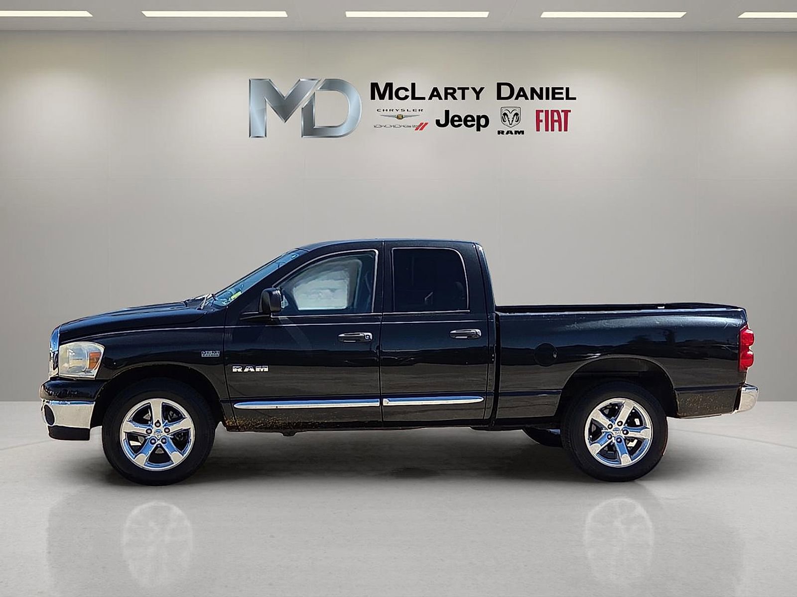 Used 2008 Dodge Ram 1500 Truck SLT w/ Trailer Tow Group RWD image 3