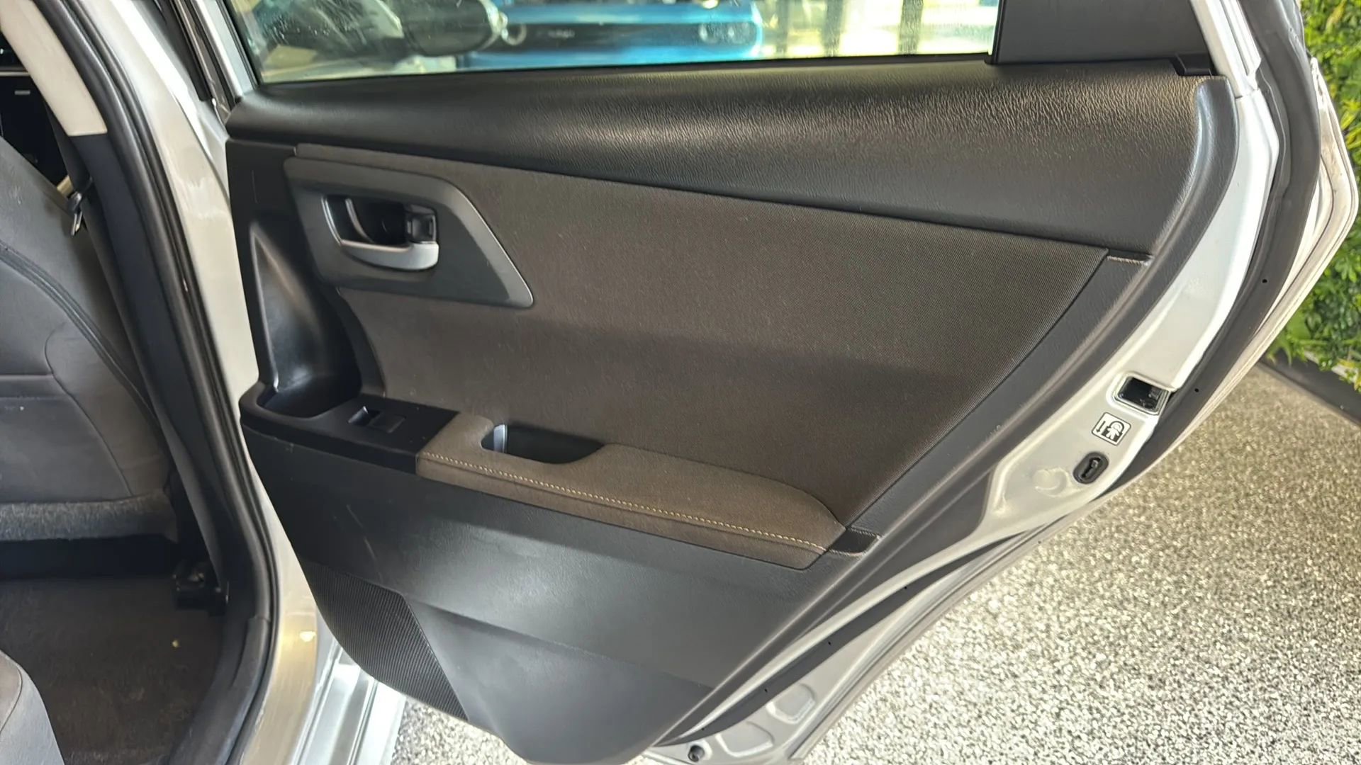 Used 2018 Toyota Corolla iM FWD image 25