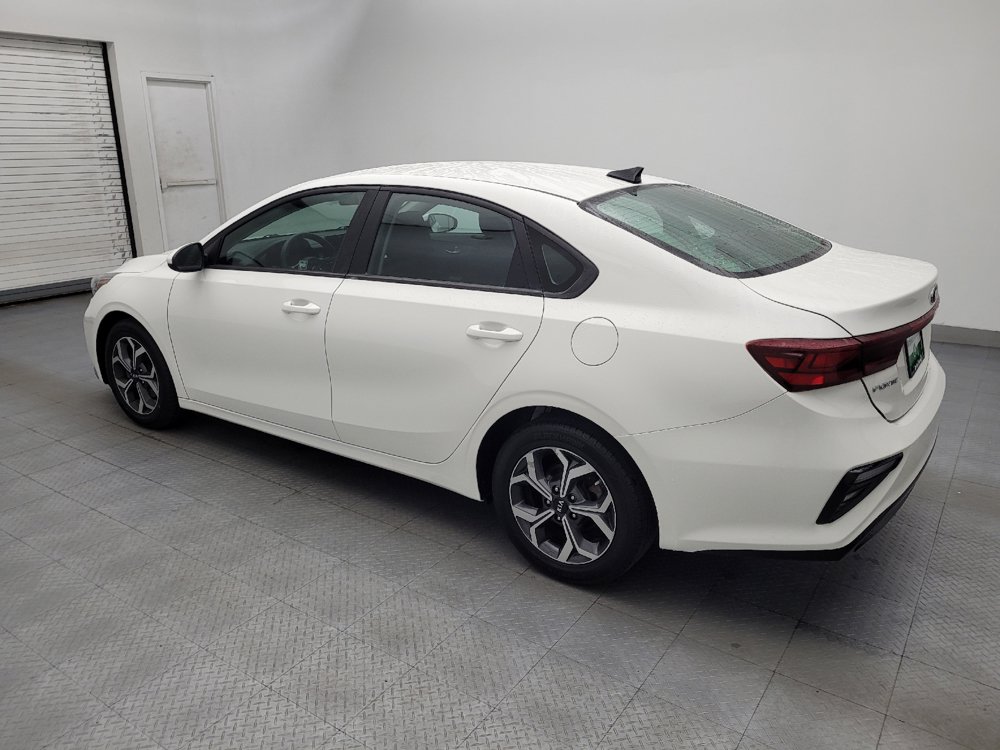 Used 2019 Kia Forte LXS FWD image 3