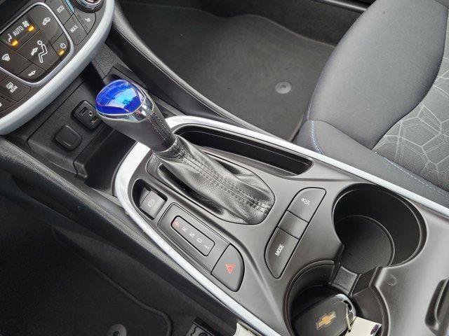 Used 2017 Chevrolet Volt LT w/ Comfort Package image 26