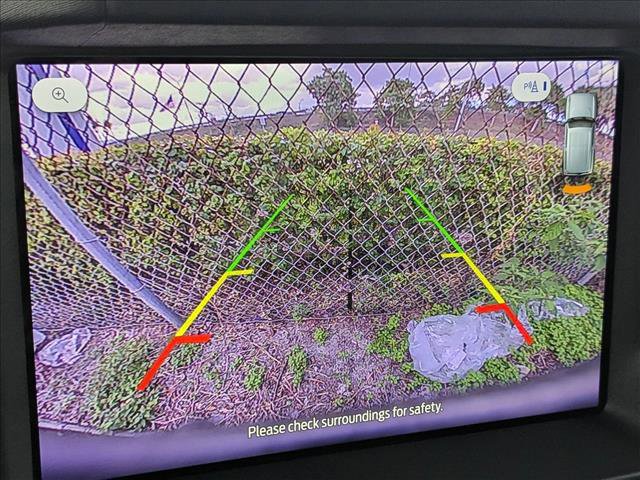 New 2025 Ford Bronco Badlands image 12