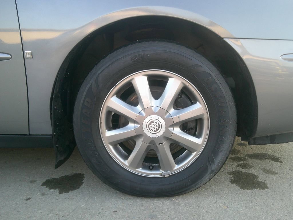 Used 2007 Buick LaCrosse CX image 18