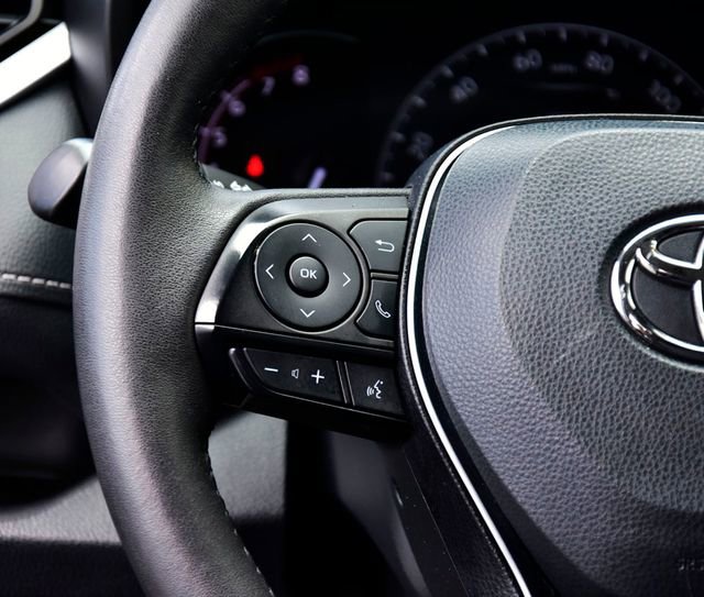 Used 2023 Toyota RAV4 XLE Premium AWD/4WD image 19