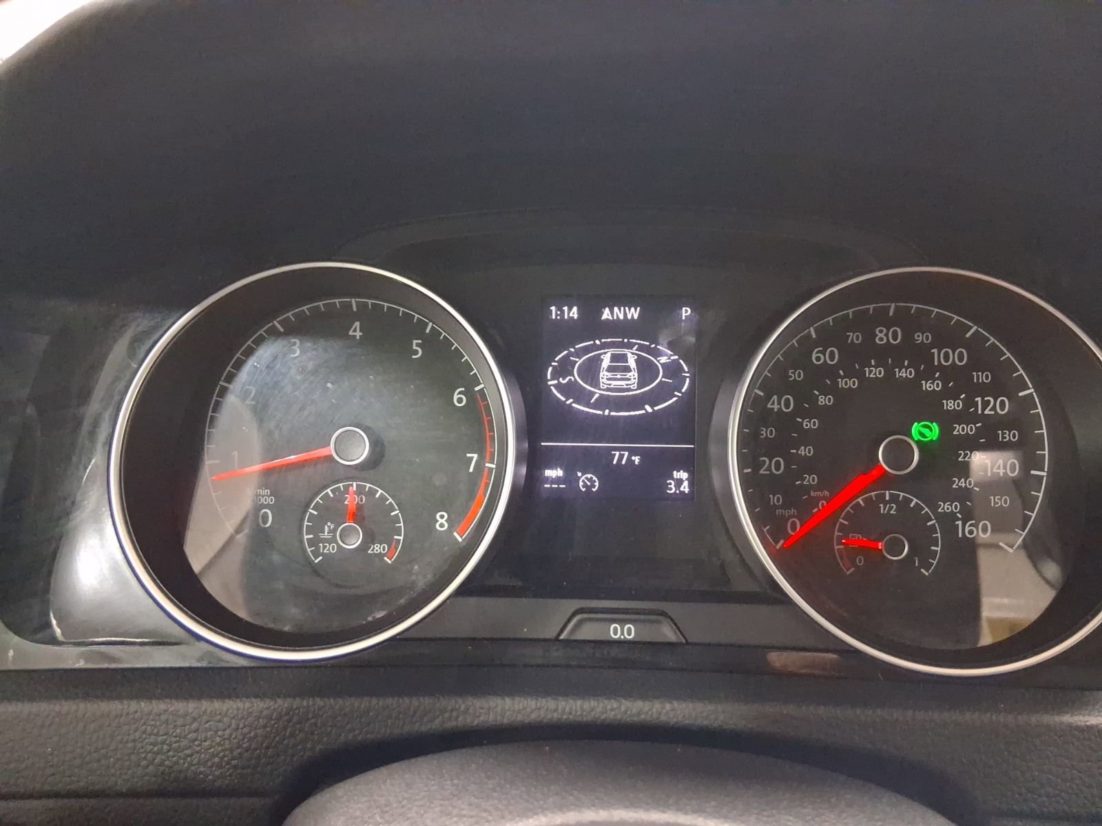 Used 2015 Volkswagen Golf 4-Door image 23