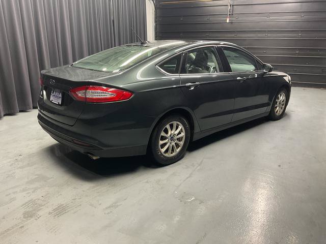 Used 2016 Ford Fusion S FWD image 7