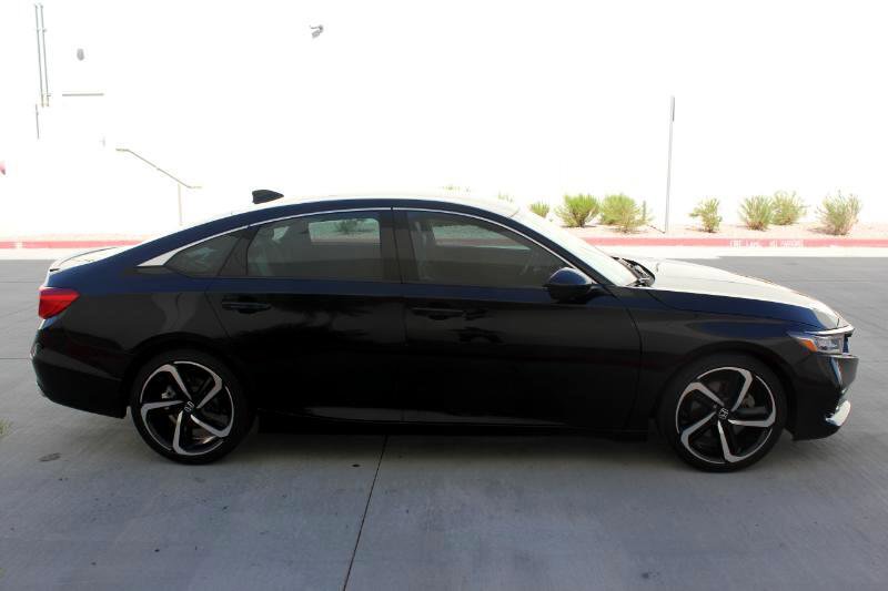 Used 2022 Honda Accord Sport image 4