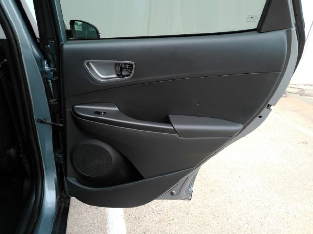 Used 2021 Hyundai Kona SEL w/ Cargo Package FWD image 23