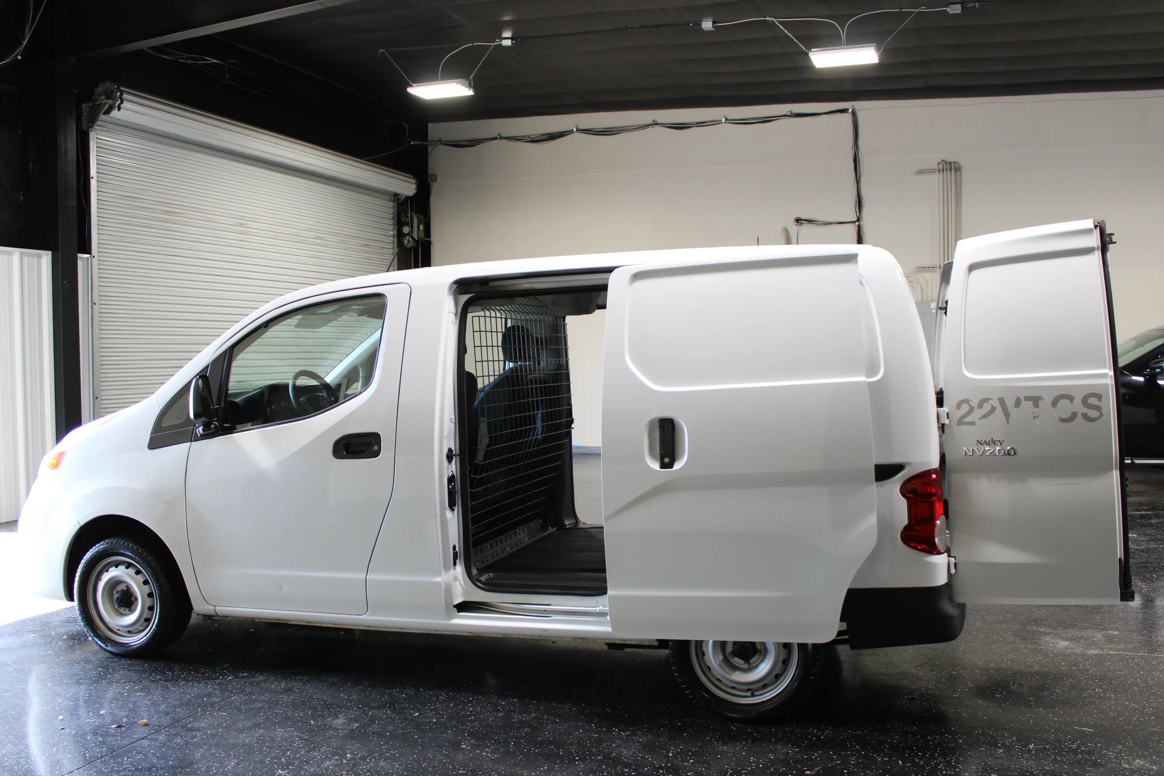 Used 2019 Nissan NV200 S w/ Cruise Control Package FWD image 28