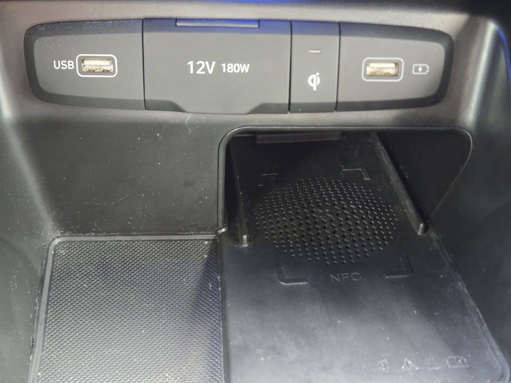 Used 2023 Hyundai Santa Cruz Limited image 23