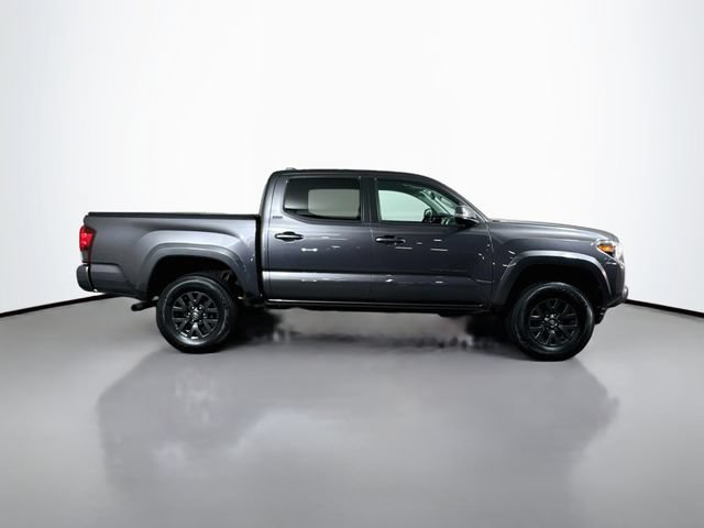 Certified 2022 Toyota Tacoma SR5 w/ Technology Package AWD/4WD image 9