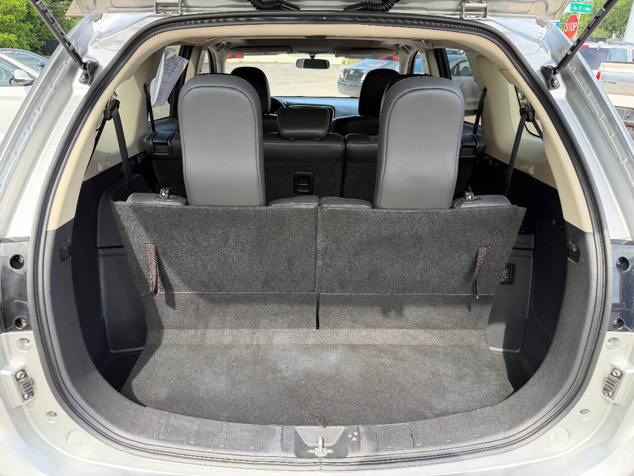 Used 2019 Mitsubishi Outlander SE FWD image 14