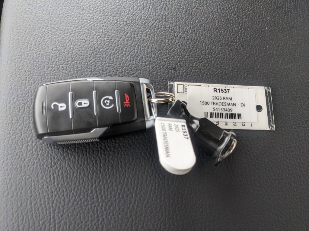 New 2025 RAM 1500 Tradesman image 30