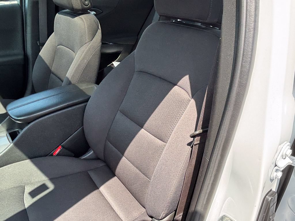 Used 2024 Chevrolet Malibu LT FWD image 19