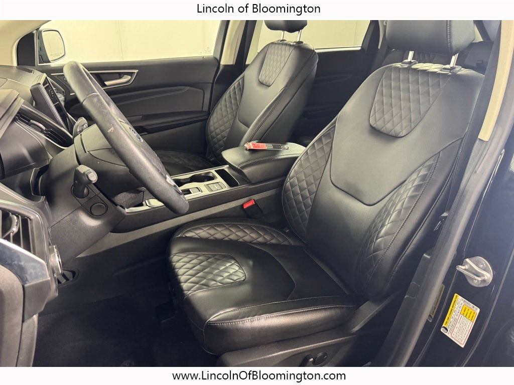 Used 2024 Ford Edge Titanium w/ Equipment Group 301A AWD/4WD image 16