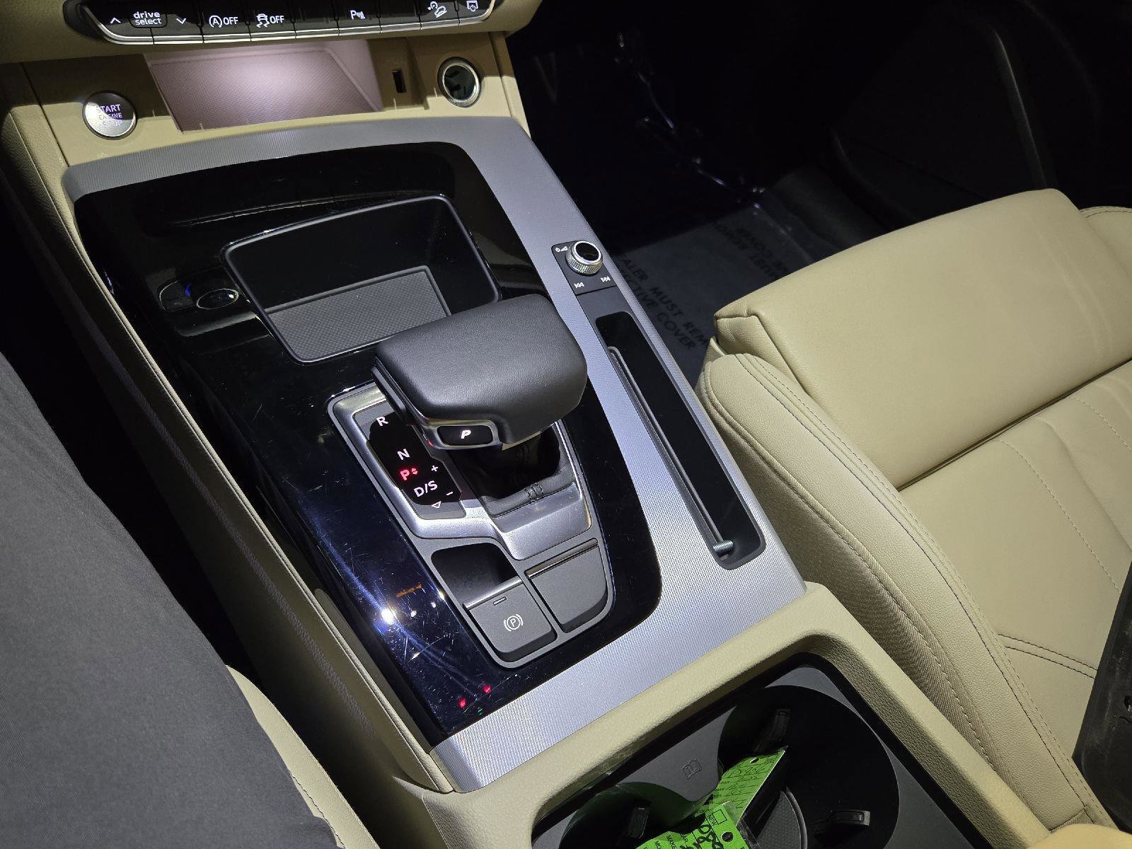 Used 2025 Audi Q5 2.0T Premium image 26