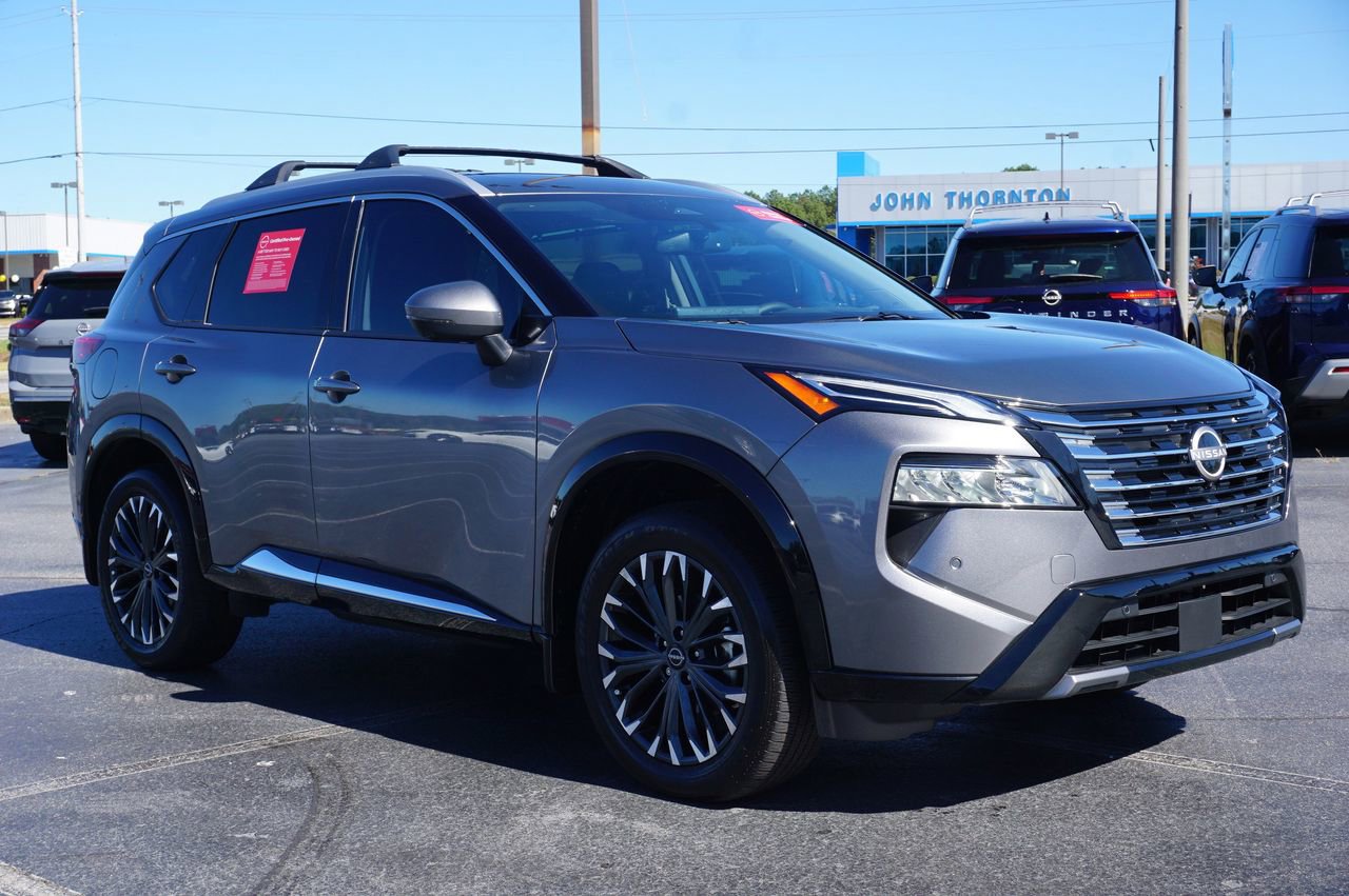 Certified 2025 Nissan Rogue Platinum w/ Platinum Premium Package image 8