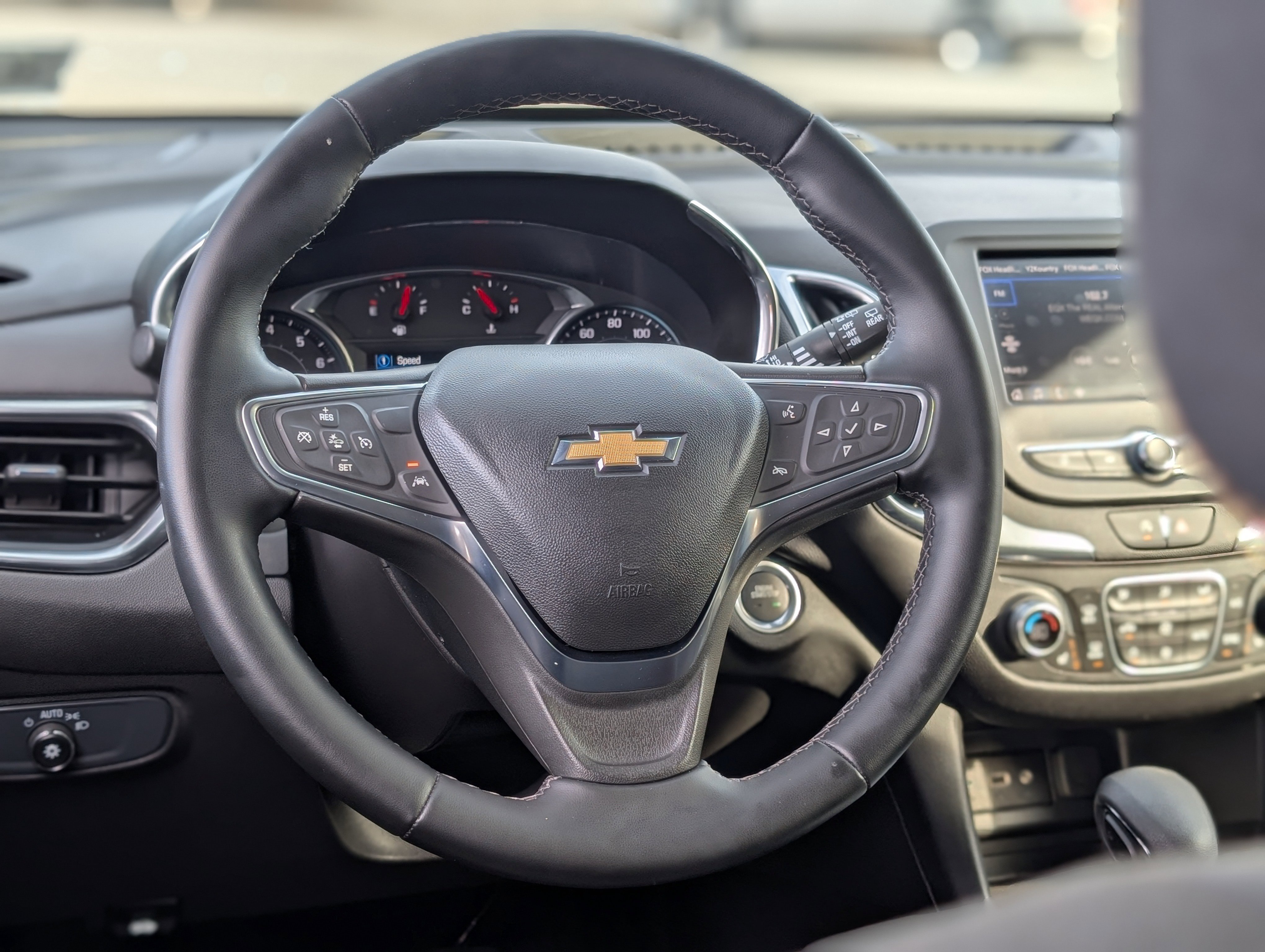 Used 2024 Chevrolet Equinox LT w/ LPO, Floor Liner Package image 16