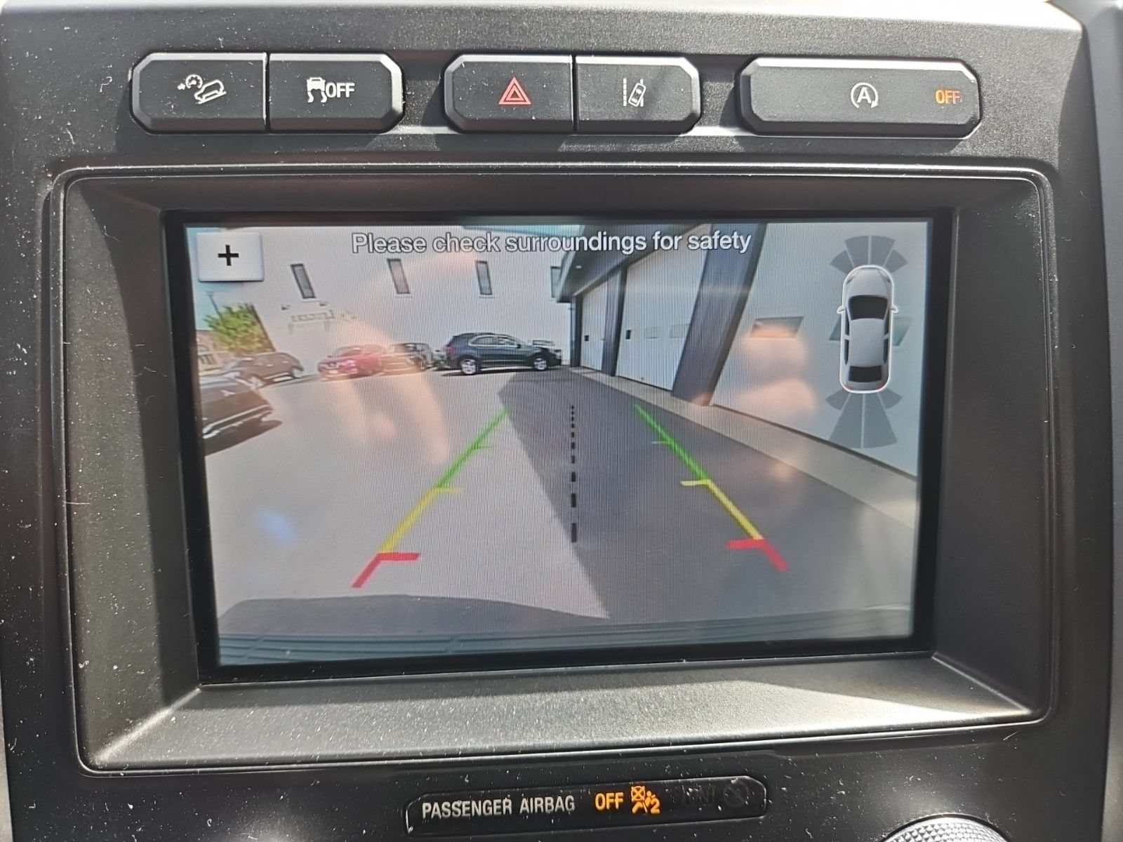 Used 2018 Ford Expedition Limited w/ Equipment Group 301A AWD/4WD image 37