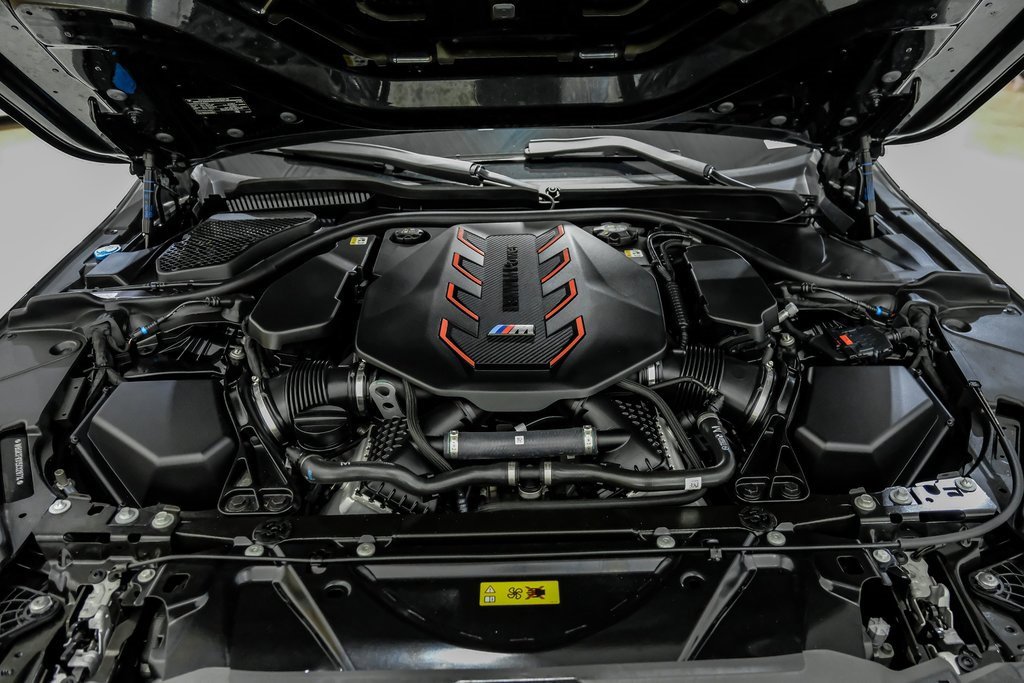 Used 2025 BMW M5 w/ Carbon Package image 57