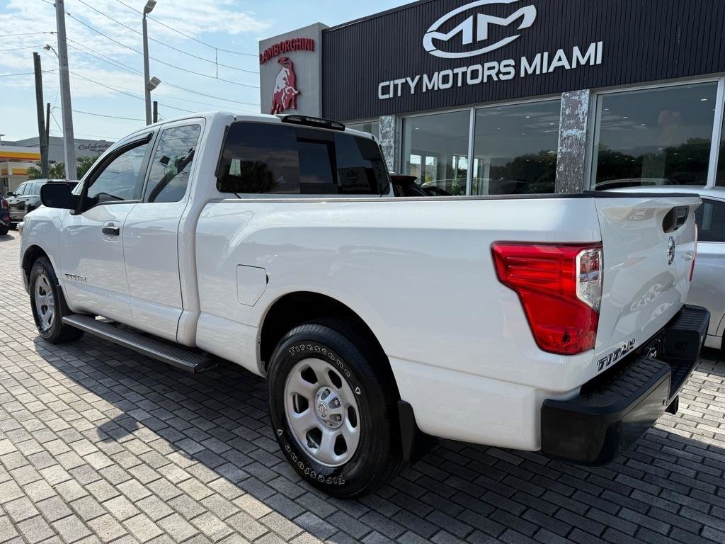 Used 2021 Nissan Titan S w/ S Utility Package image 5