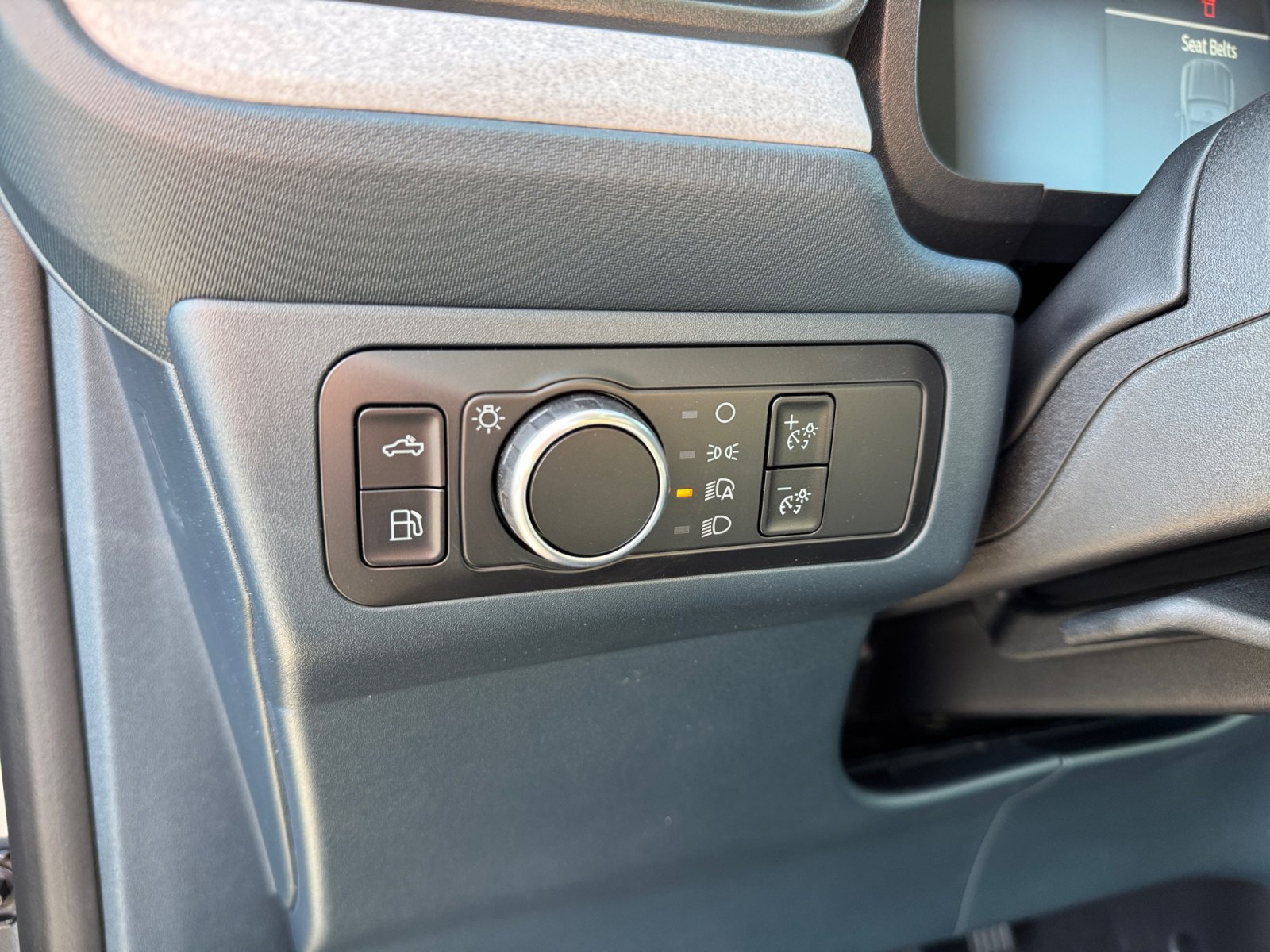 New 2025 Ford Maverick XLT FWD image 31