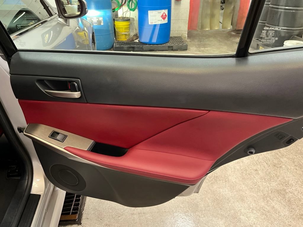 Used 2019 Lexus IS 300 F Sport w/ F Sport Package RWD image 27