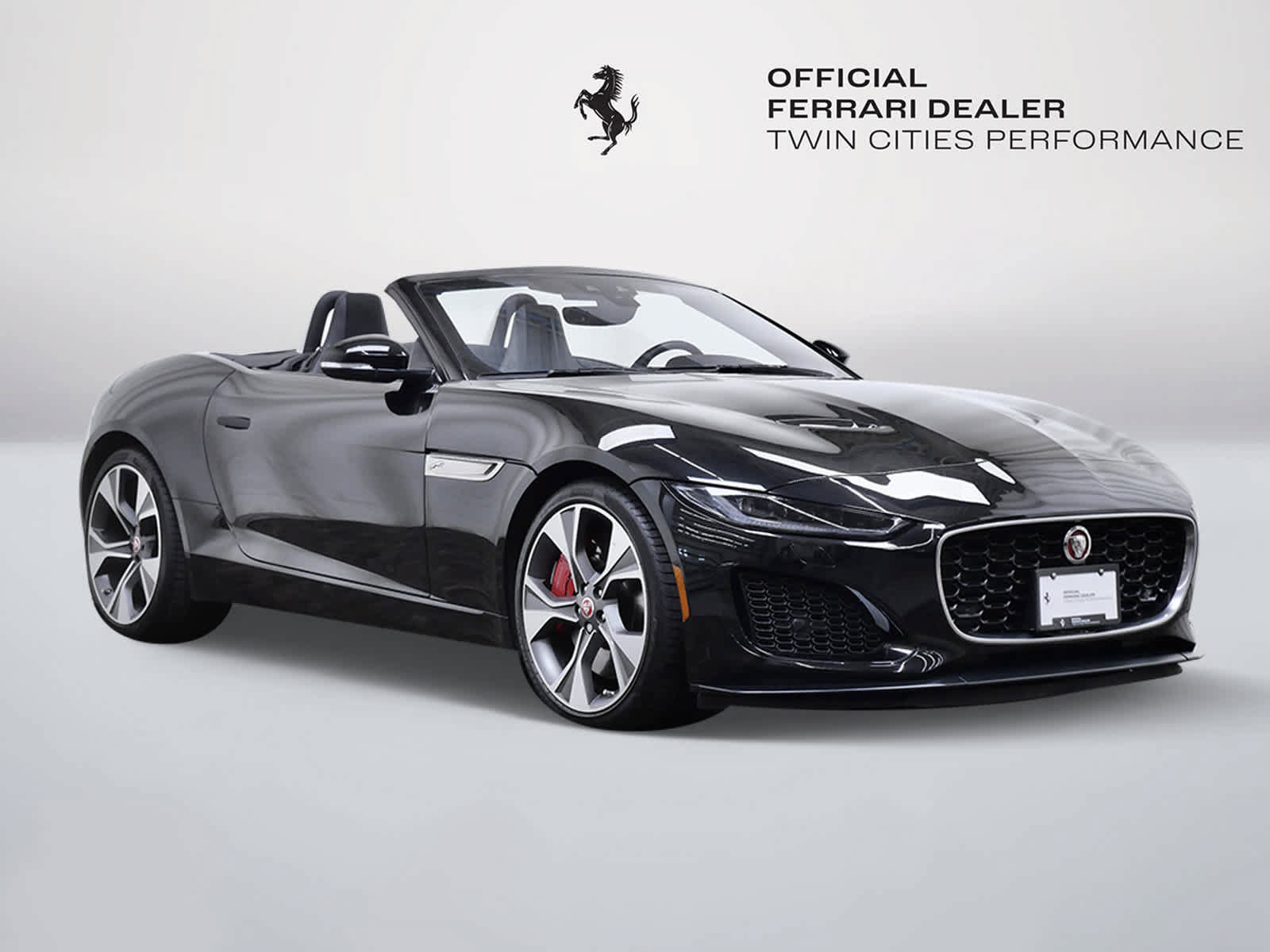 Used 2023 Jaguar F-TYPE Convertible RWD image 10