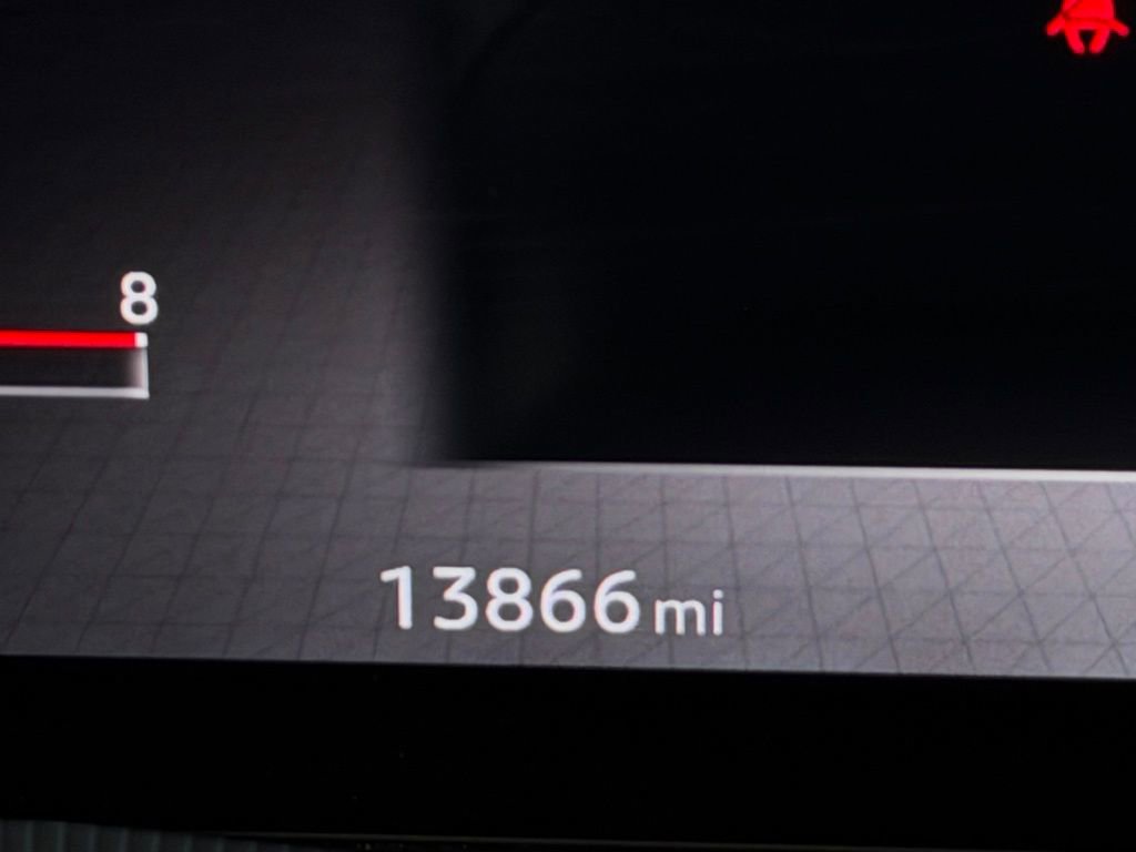 Used 2025 Nissan Murano Platinum image 14