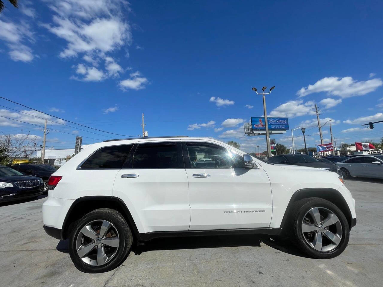 Used 2014 Jeep Grand Cherokee Limited AWD/4WD image 4