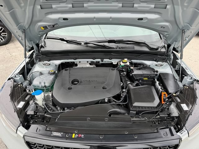 Certified 2026 Volvo XC40 B5 Ultra w/ Protection Package Premier AWD/4WD image 21