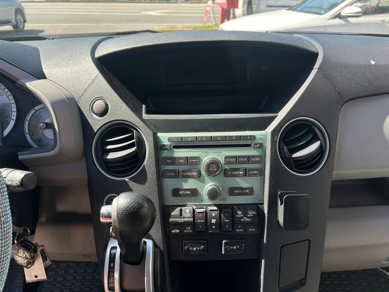 Used 2011 Honda Pilot EX-L image 13