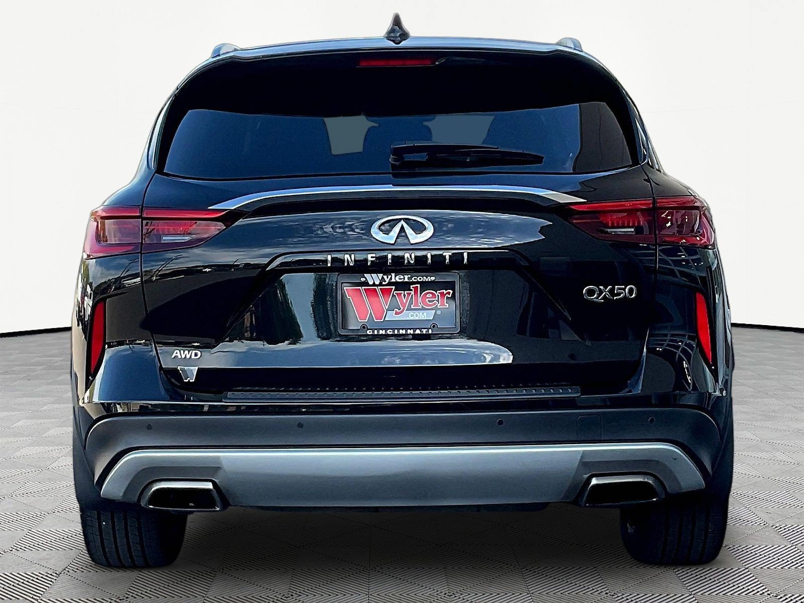 Used 2021 INFINITI QX50 Sensory w/ Cargo Package AWD/4WD image 5