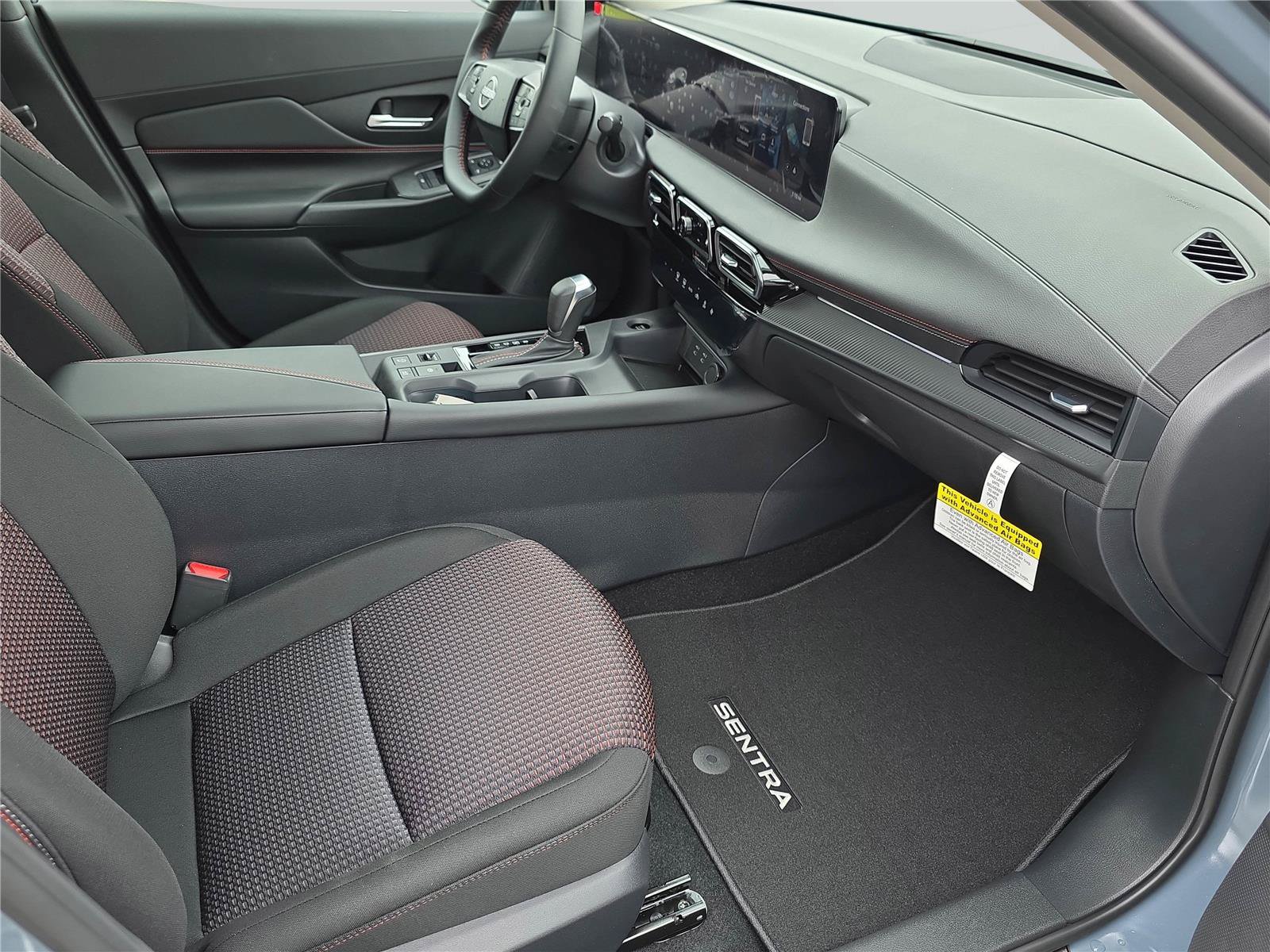 New 2026 Nissan Sentra SR w/ Floor Mat Package FWD image 33