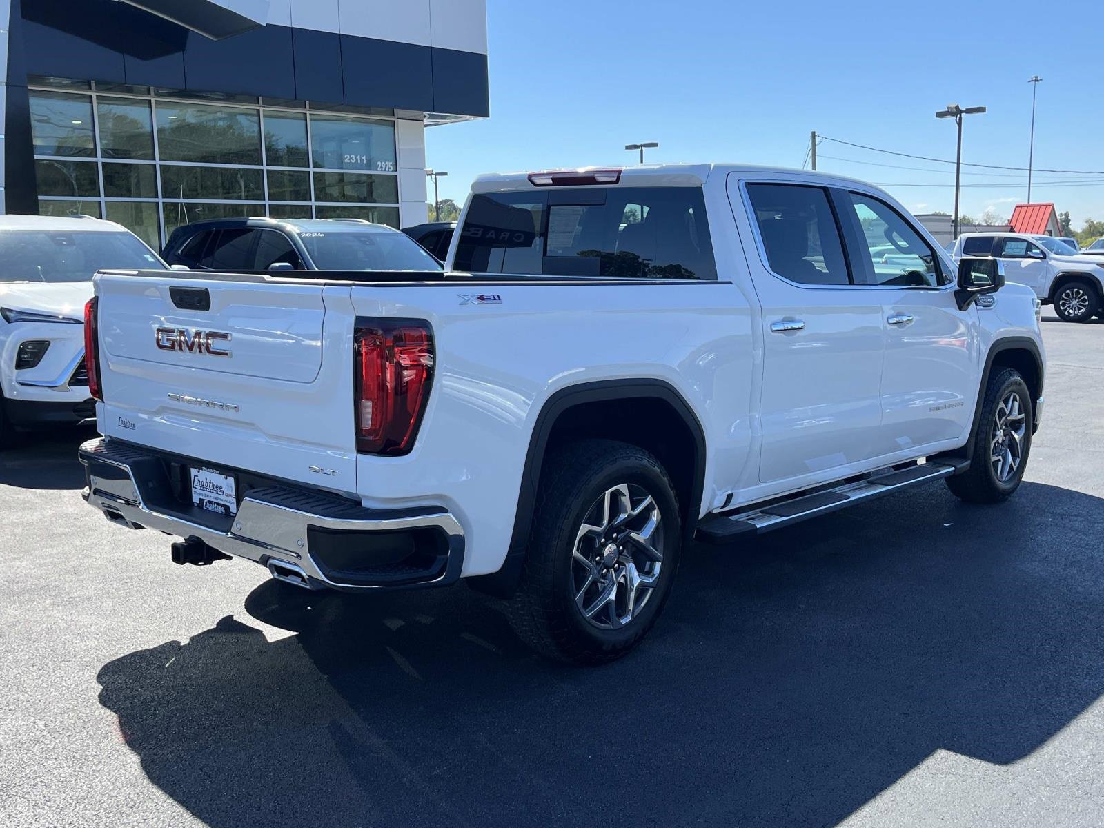 New 2026 GMC Sierra 1500 SLT w/ SLT Premium Plus Package image 3