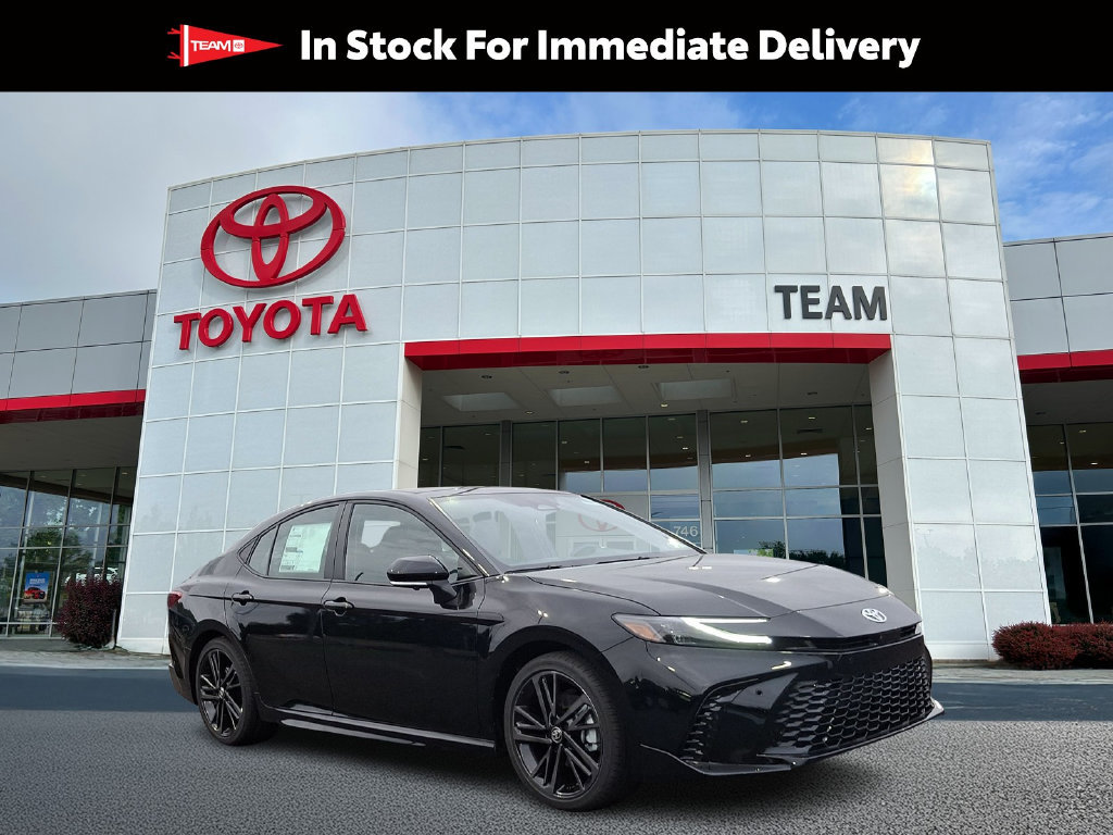 New 2026 Toyota Camry XSE w/ Premium Plus Package
