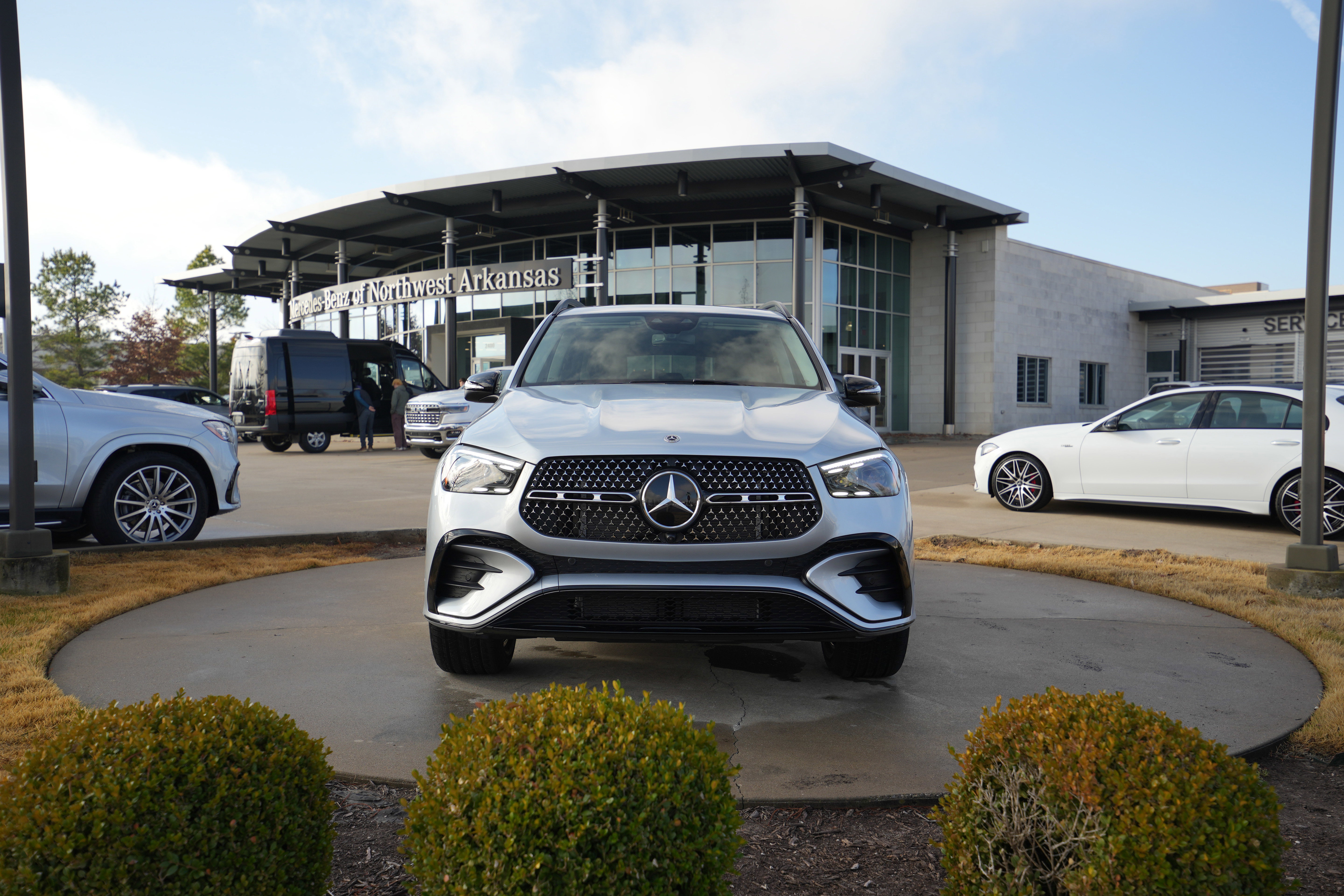 New 2026 Mercedes-Benz GLE 350 4MATIC image 2